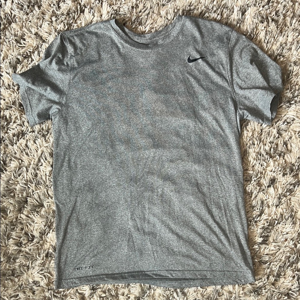 Nike Men's Gray Dri-FIT T-Shirt